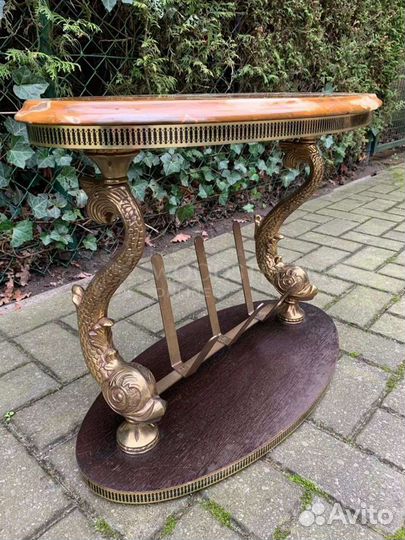 Стол. Оникс. Журнальный стол. Винтаж из Европы