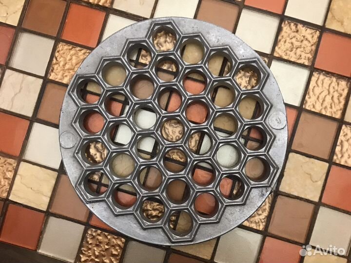 Форма для пельменей, печенья, леденцов