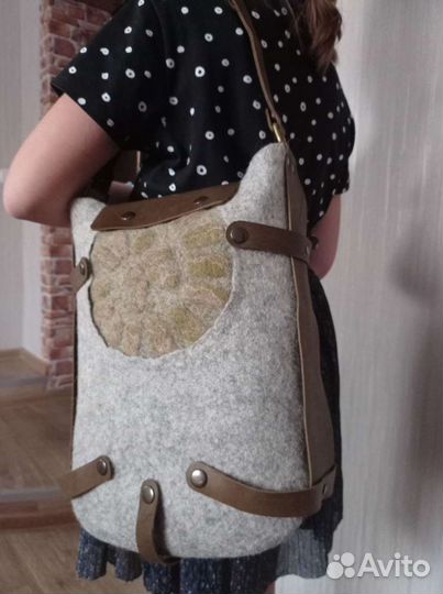 Сумка ручной работы кожа-краст+шерсть овцы валяная