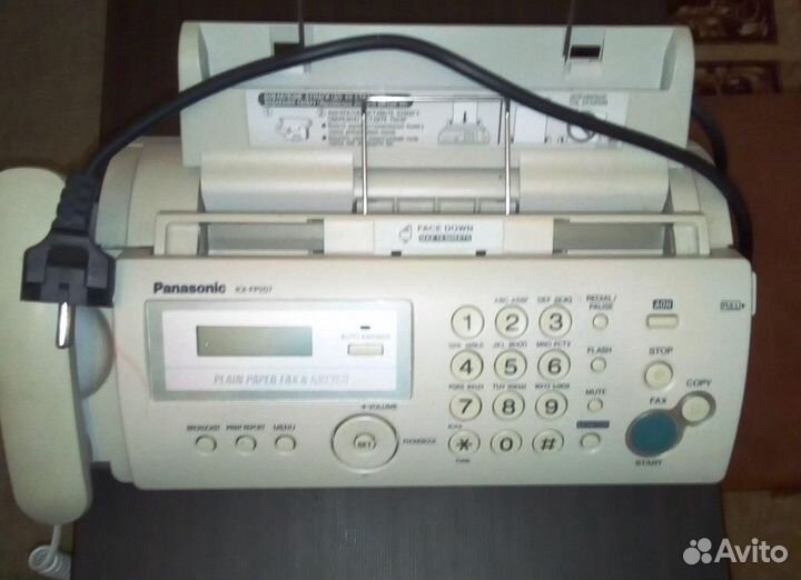 Продам факс панасоник KX- FP - 207