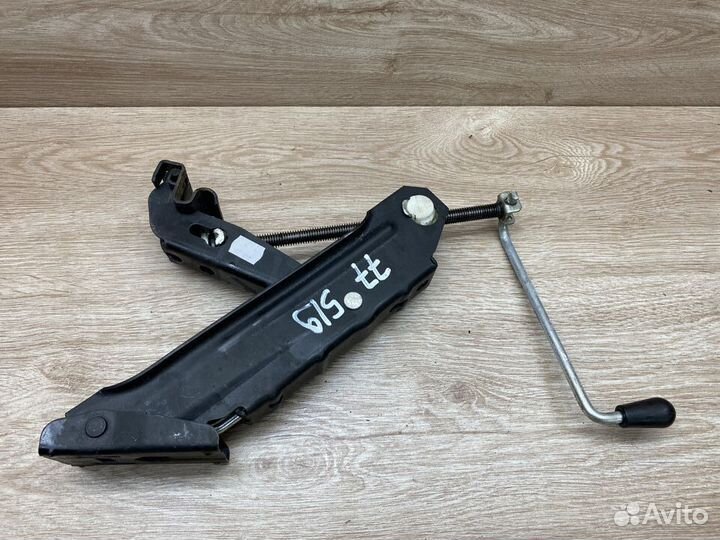 Домкрат штатный Skoda Octavia A5 Арт. 77519