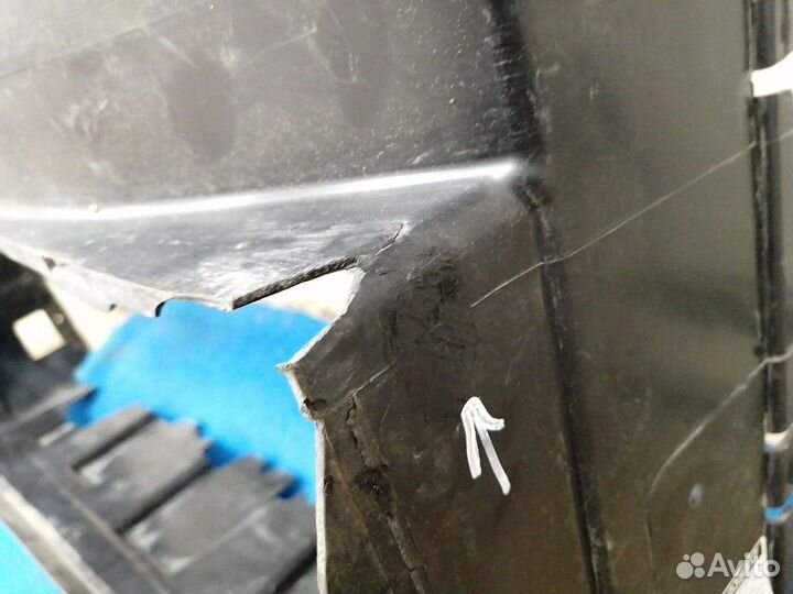 Воздуховод радиатора fpla8C464A Land Rover