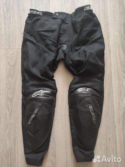 Продам мотоэкипировку