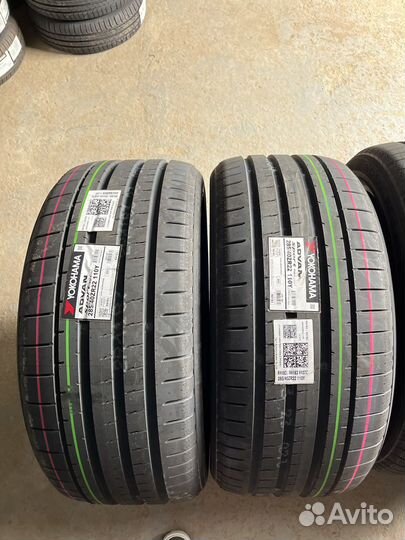 Yokohama Advan Sport V107C 285/40 R22 110Y