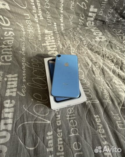 iPhone Xr, 64 ГБ