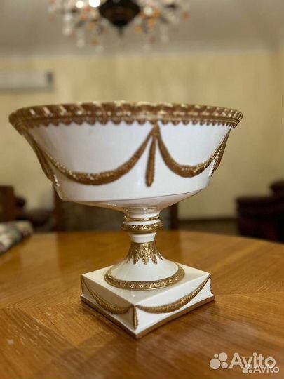 Фруктовница на ножке Cattin