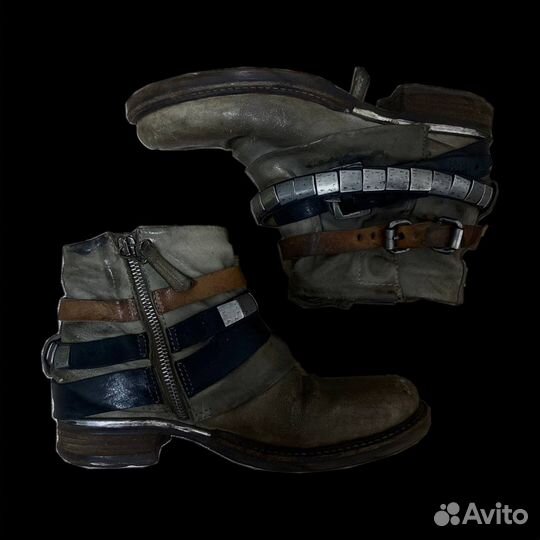 Архивные ботинки