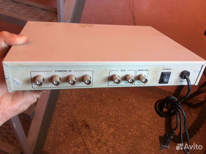 Квадратор (мультиплексор) для видеонаблюдения
