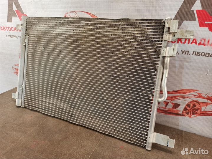 Конденсер (радиатор кондиционера) Volkswagen Golf
