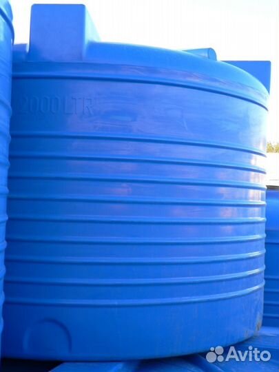 Емкость для воды vert 2000 литров (sterh)