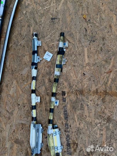 Подушка безопасности боковая потолочная (шторка)