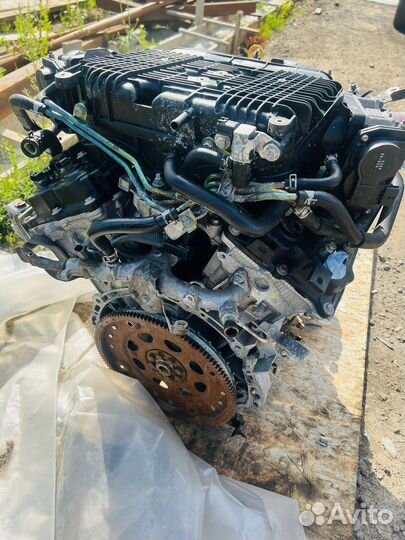 Двигатель VQ35HR