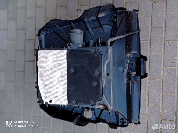 Корпус воздушного фильтра Ку7 Q7 Q8 4M