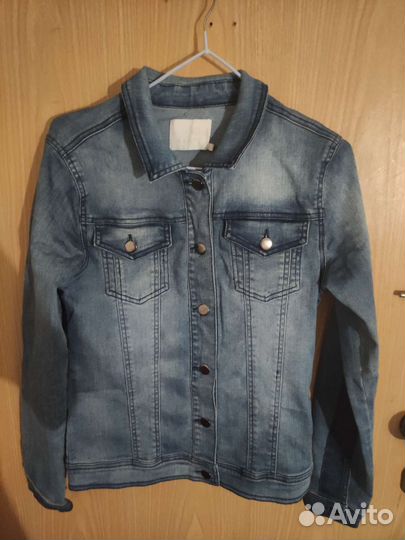 Куртка джинсовая