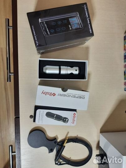 Машинка для татуажа + блок питания