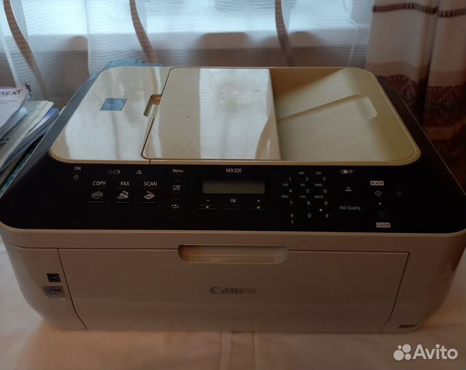 Принтер,сканер,ксерокс - 3 в 1