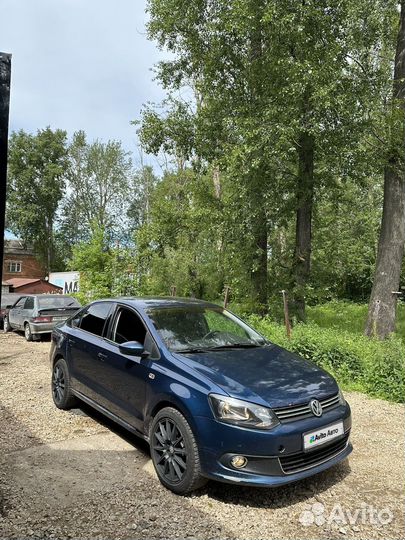 Volkswagen Polo 1.6 AT, 2010, 142 200 км
