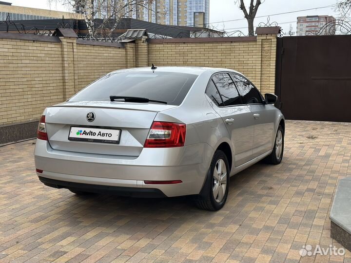 Skoda Octavia 1.8 AMT, 2019, 204 700 км