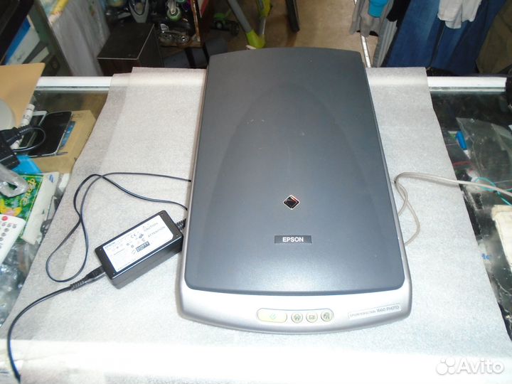 Сканер Epson Perfection 1660 Photo