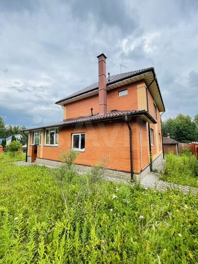 Дом 175,6 м² на участке 10 сот.