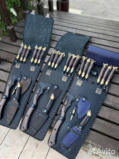 Набор коллекционных ножей