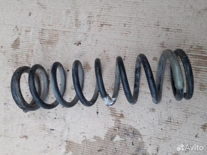 Пружина левая Mazda Cx-7 L3-VDT 2008