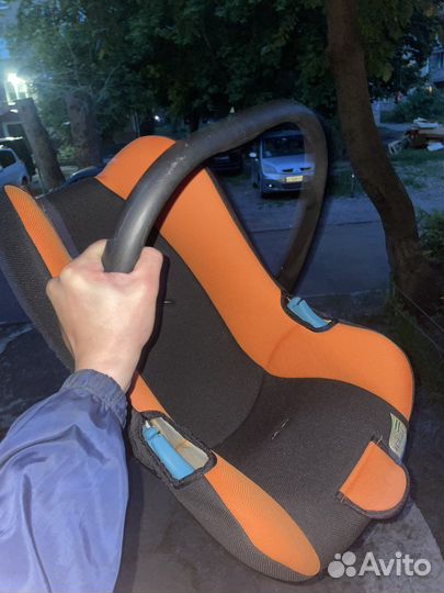 Детское автокресло