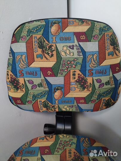 Компьютерное кресло для школьника бу