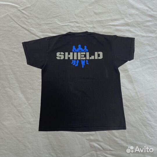 Футболка мерч Shield (Щит) винтаж