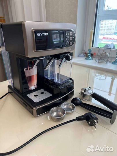 Рожковая кофеварка vitek vt 1517