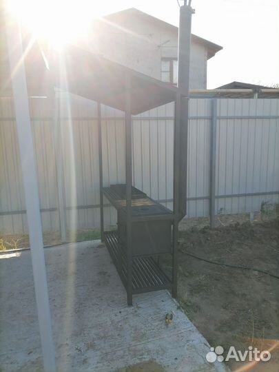Мангал с крышей и печкой