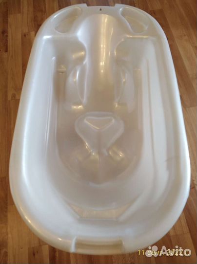 Ванночка для купания с горкой