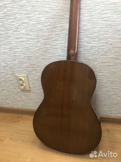 Классическая гитара Yamaha c40