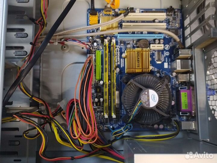 Системный блок E5400+4Gb+ssd+hdd