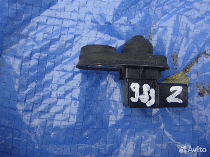 Концевик двери Mitsubishi Rvr GA3W 4B10 2010