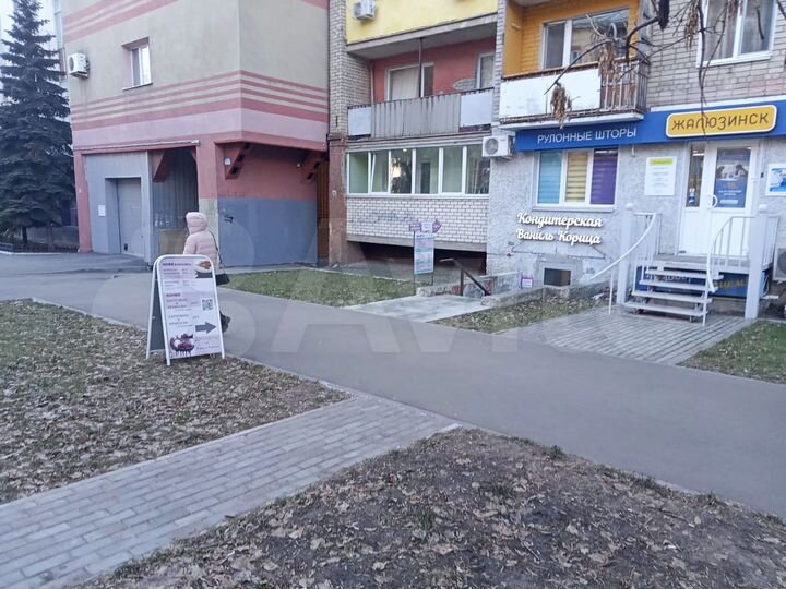 Торговое помещение с арендатором в Центре города