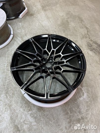 Кованные диски r23 bmw x5 g05 x6 g06 x7 g07