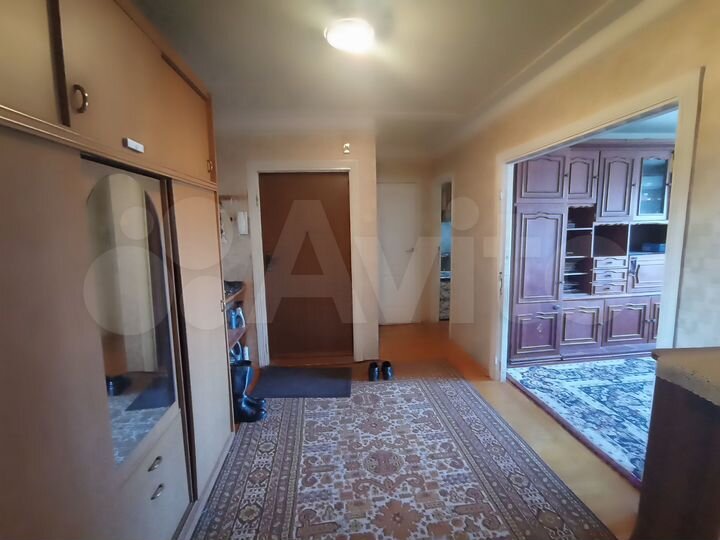 3-к. квартира, 74 м², 4/5 эт.