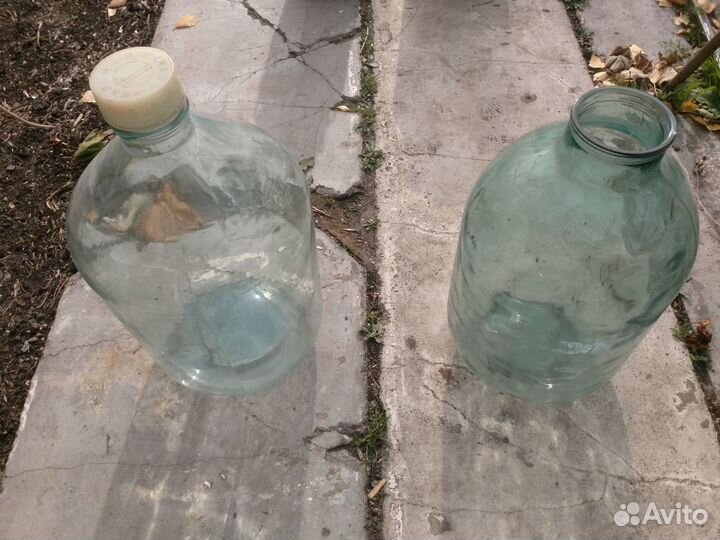 Бидоны 10л и 5л, бутыли проданы