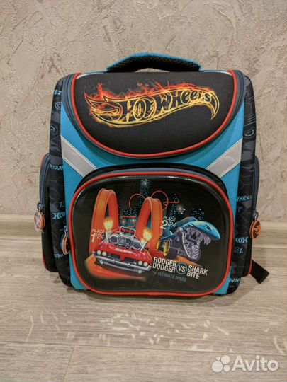 Ранец школьный Hot wheels новый Erhaft