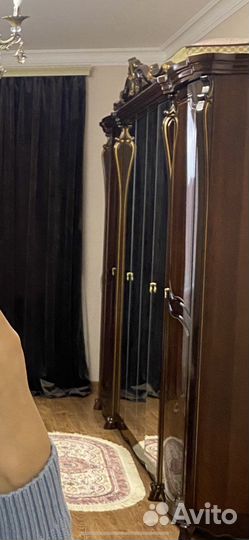 Спальный гарнитур