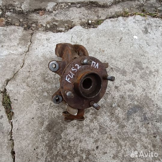 Левый/правый кулак Ford Fusion/Fiesta