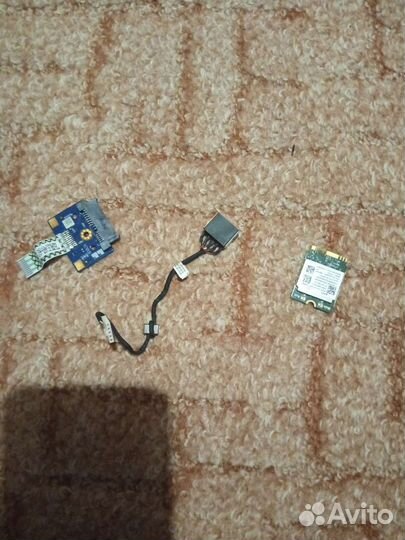 Запчасти на ноутбуки lenovo