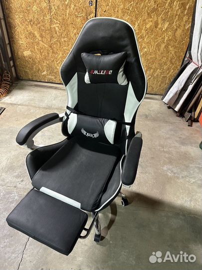 Компьютерное кресло