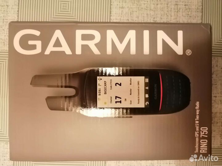 Навигатор Garmin Rino 750