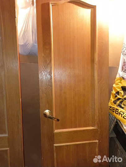 Двери с дверными коробками в комплекте