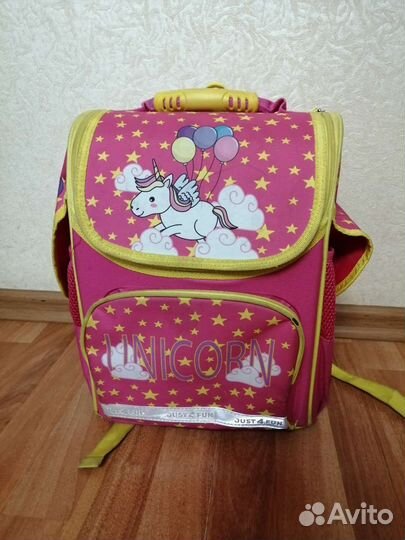 Портфель рюкзак школьный