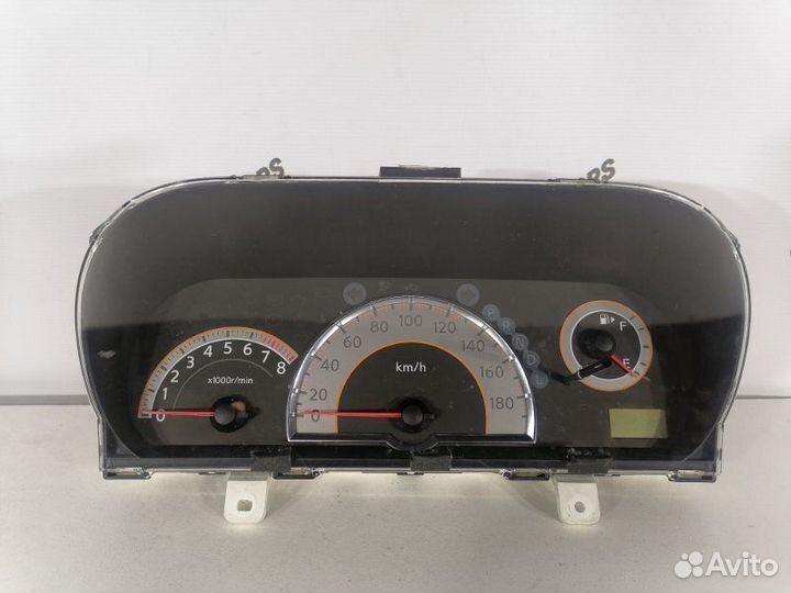 Щиток приборов передний Nissan Serena C25 MR20DE