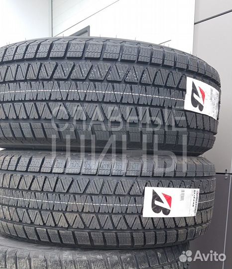 Bridgestone Blizzak DM-V3 275/45 R21 110T