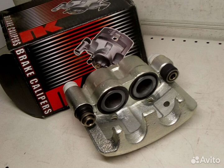 Суппорт передний Форд Транзит